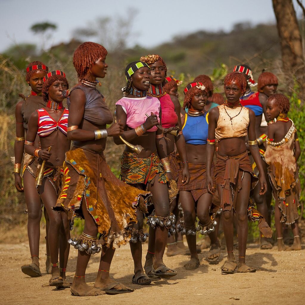 Голые женщины африканских племен (71 фото)