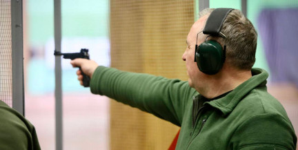 Стартовал чемпионат по стрельбе среди руководителей силовых структур в комплексе им. маршала Тимошенко