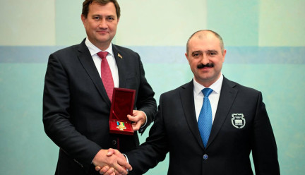 Максим Рыженков удостоен медали Национального олимпийского комитета «За выдающиеся заслуги»