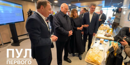 Лукашенко 8 марта приехал в один из ресторанов «Мак.бай»