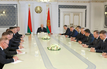 Глава администрации «Великого камня» переходит в Постоянный комитет Союзного государства