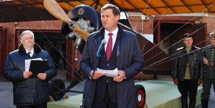 «Мы знаем цену жизни». Рыженков посетил открытие выставки к 110-летию Нарочанской операции