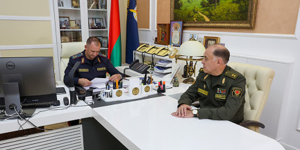 Президент поручил проверить боевую готовность бригады внутренних войск в Витебске