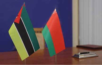 Беларусь предложила провести саммит с Мозамбиком и Зимбабве