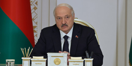 «У нас все гуся этого крутят». Лукашенко потребовал навести порядок в рекламе и работе игорного бизнеса