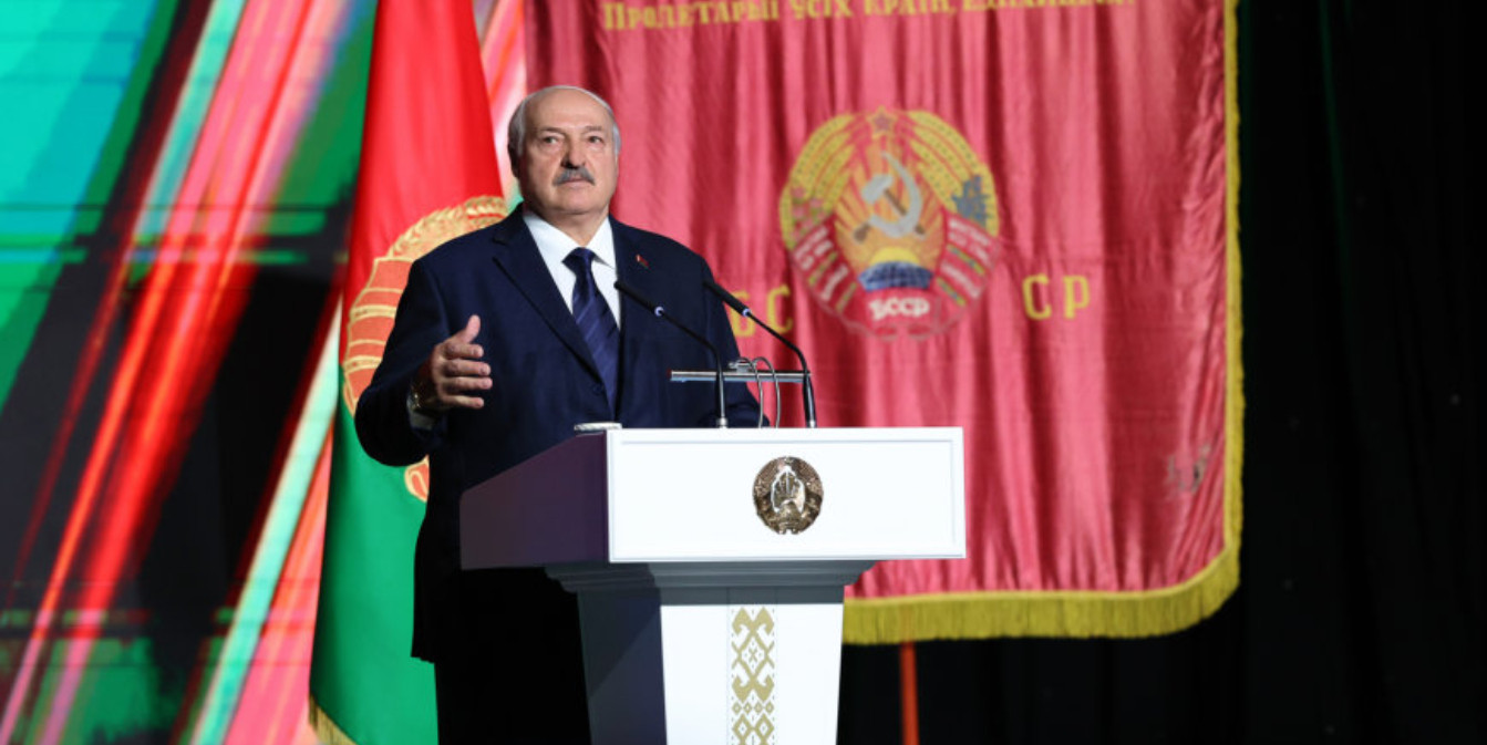 Президент Беларуси Александр Лукашенко на молодежном форуме «Молодежь. Беларусь. Будущее»