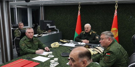 Лукашенко прокомментировал нервную реакцию Запада на совместную с Россией тренировку ядерных сил