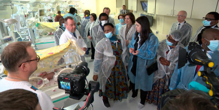 Парламентская делегация Зимбабве посетила республиканский центр «Мать и дитя»