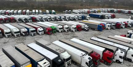 С 1 апреля заработает система бронирования даты въезда грузовиков в пункты пропуска