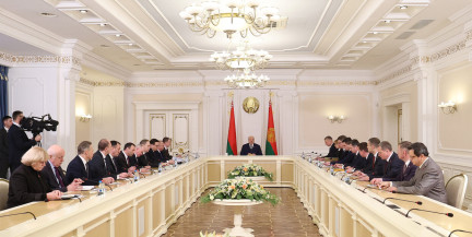 
 Как и где будут учить профессиям будущего? Вопрос обсуждают на совещании у Президента