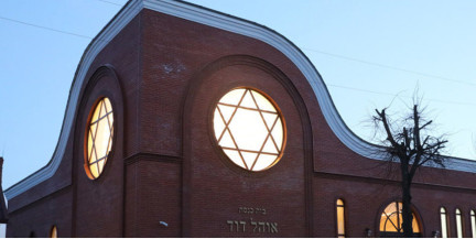 Президент поздравил верующих иудейской конфессии с Песахом