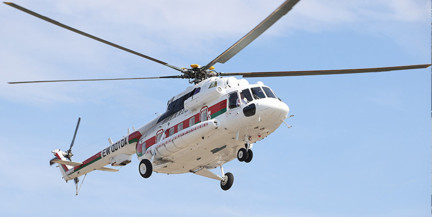 Президент проверил ход посевной кампании в Минской области, находясь на борту вертолета