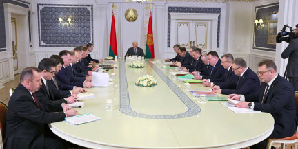 «Важнейшая точка опоры». Лукашенко проводит совещание по развитию сотрудничества с Китаем