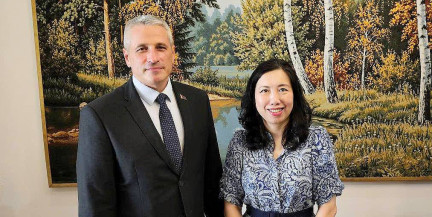 Посол Беларуси Боровиков провел встречу с замминистра иностранных дел Вьетнама