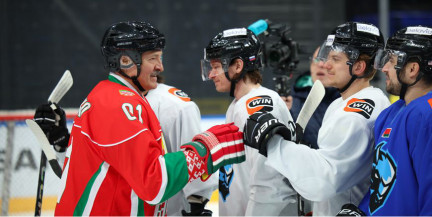 Президент поделился советами с игроками «Динамо‑Минск» накануне матчей КХЛ