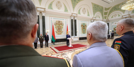 Все военнослужащие сдадут экзамен на профпригодность – Лукашенко