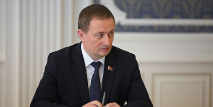 Александр Турчин проводит совещание по итогам внешней торговли услугами за I полугодие 2026 года