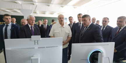 Лукашенко на совещании по «Горизонту» сделал акцент на дисциплине и сохранении советского наследия