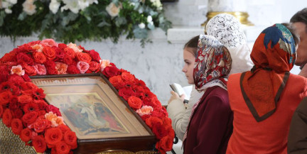 Президент Беларуси поздравил православных христиан с Пасхой