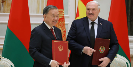 Александр Лукашенко поздравил То Лама с Днем Независимости Вьетнама