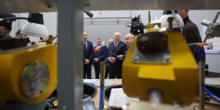 Лукашенко: Не надо париться по поводу искусственного интеллекта