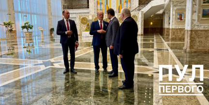 Александр Лукашенко проводит встречу с Геннадием Зюгановым