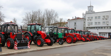 Ежегодно МТЗ отправляет в Азербайджан минимум 700 единиц техники