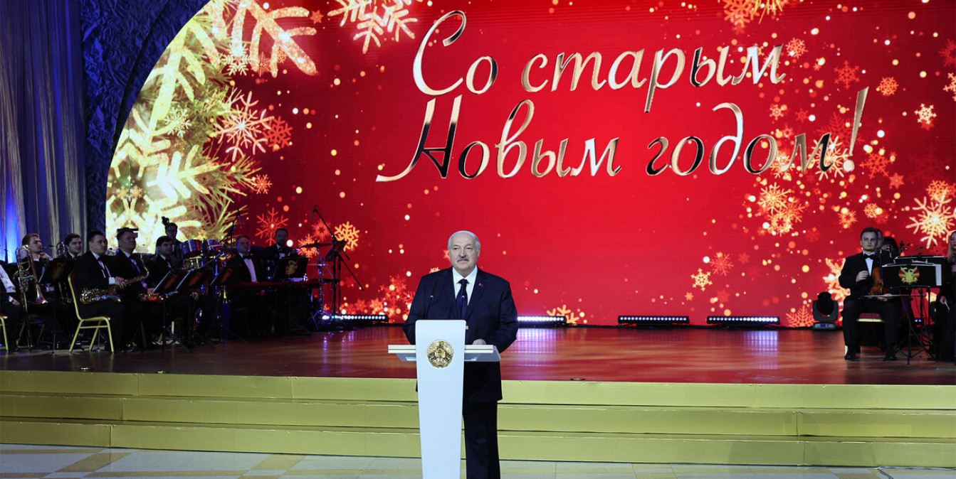 «Мы все служим Отечеству»: Александр Лукашенко отметил вклад граждан в развитие Беларуси конкретными делами