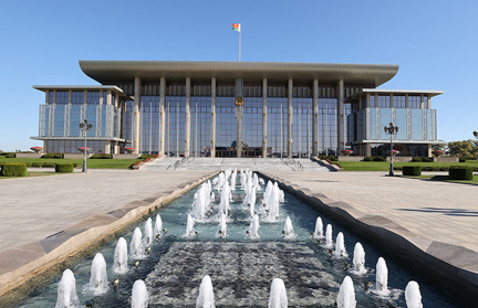 Президент Беларуси поздравил президента Туркменистана с днем рождения