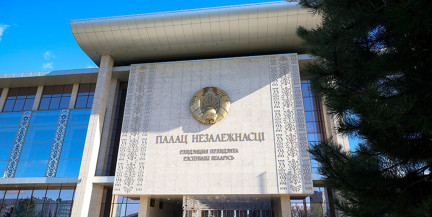 Лукашенко подписал указ об автомобильных перевозках пассажиров нерегулярного сообщения