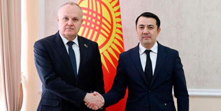 Посол Беларуси провел переговоры со Спикером парламента Кыргызстана