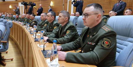 Лукашенко: Беларусь может нарастить численность войск до полумиллиона