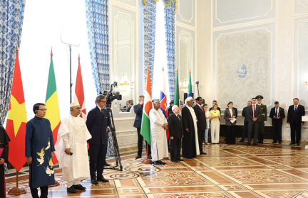 Минск высоко ценит позицию Ватикана против санкций, заявил А. Лукашенко