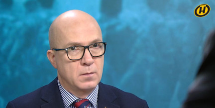 Политическая элита на Украине – это клещи, сосущие кровь и деньги, заявил эксперт