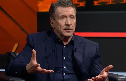 Как Александра Лукашенко с автоматом показывали в США, вспомнил Виктор Бут