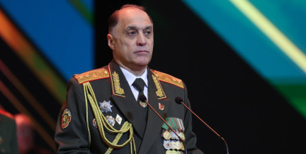 Вольфович назвал сумасшествием планы британского министра отправить войска на Украину