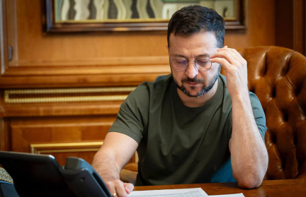 Конгрессвуман Луна заявила о многомиллионных переводах Зеленского в саудовский банк