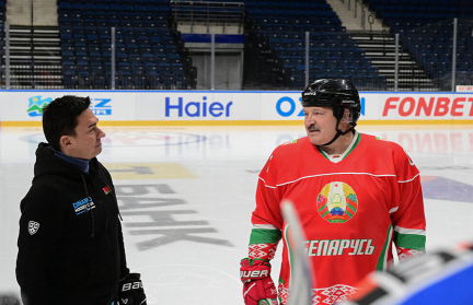 «Вы должны показать красивую игру». А. Лукашенко поддержал «Динамо-Минск» перед 1/4 финала Кубка Гагарина