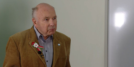 «Важно сохранить мир, пока есть возможность говорить». Член КПГ – о текущей международной повестке
