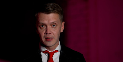 Игорь Тур – о том, почему «беглые» ищут вождя и кто превращает толпу в народ