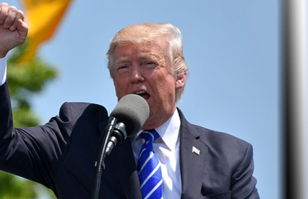 Отказ от исторической памяти: президент Польши Дуда обратился к Киеву