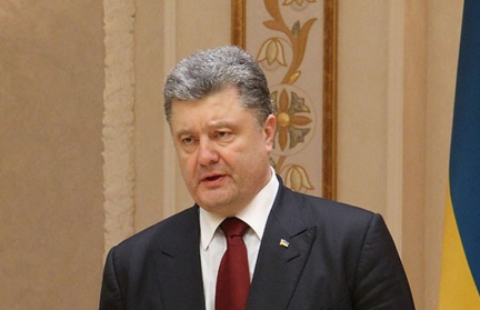 На Украине по обвинению в госизмене могут арестовать экс-президента Порошенко