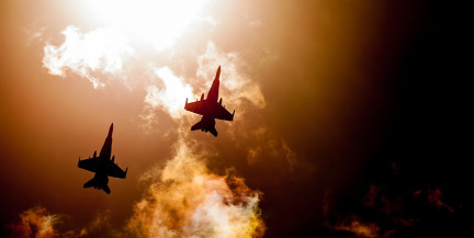 WP: США перебросили свыше 150 самолетов к границам Ирана