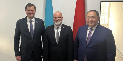 Максим Рыженков в ходе визита в Казахстан открыл Генеральное консульство Беларуси в Алматы