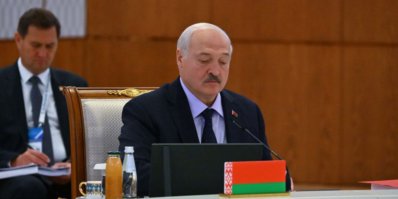 Президент Беларуси Александр Лукашенко на саммите ЕАЭС в Казахстане