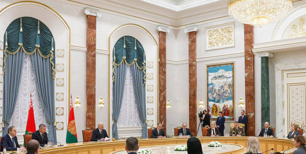 Надо заниматься тем, что приносит благосостояние нашему народу – Лукашенко