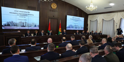 «Никто нам не поможет». Лукашенко ориентирует Нацбанк на результативность в экономике