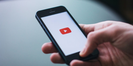 YouTube заблокировал каналы международного радио «Беларусь» без права восстановления