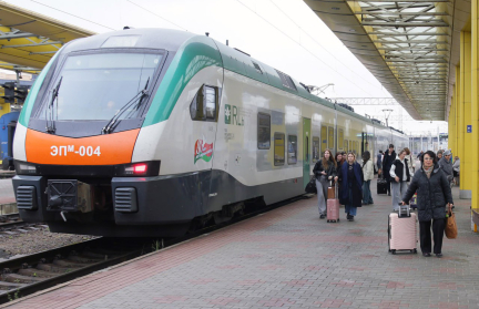 Поезд Адлер – Минск прибудет с задержкой из-за неисправности локомотива