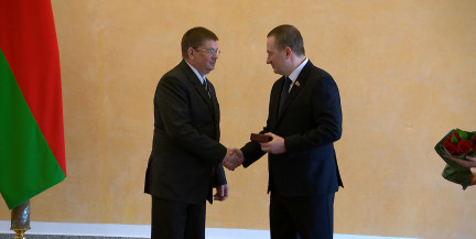 Премьер-министр Беларуси вручил госнаграды представителям различных сфер